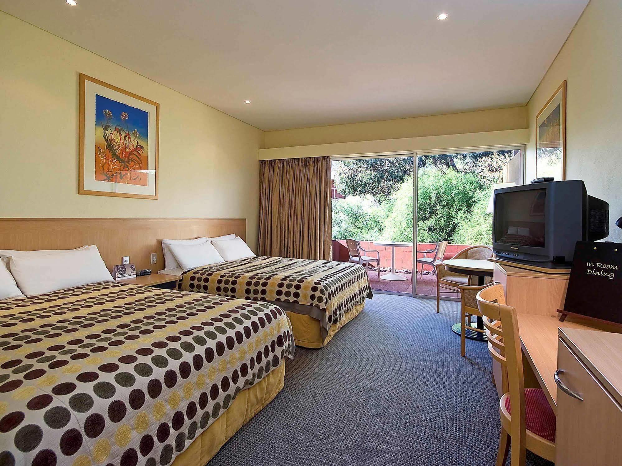 Desert Gardens Hotel Ayers Rock Exterior photo