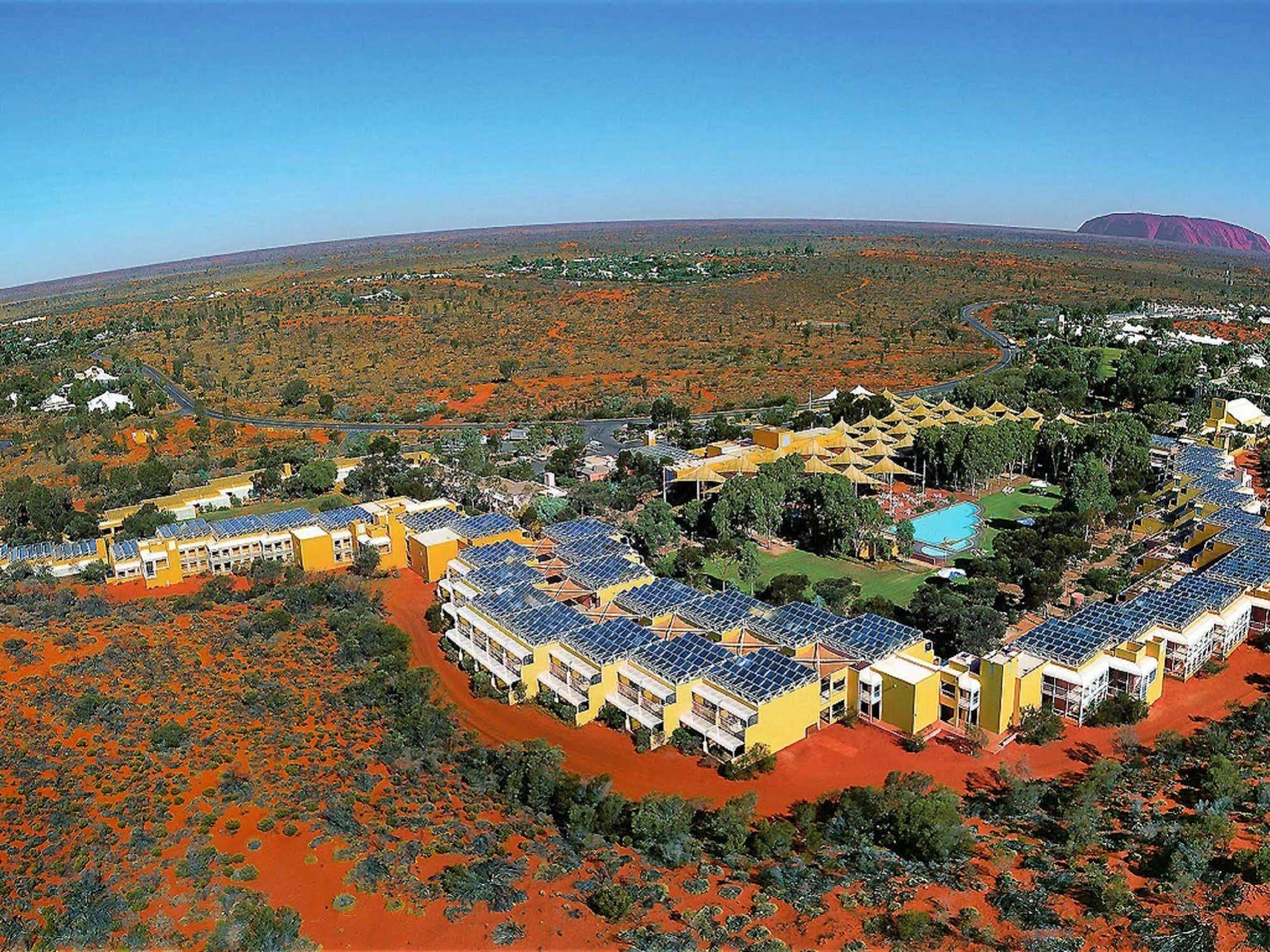 Desert Gardens Hotel Ayers Rock Exterior photo